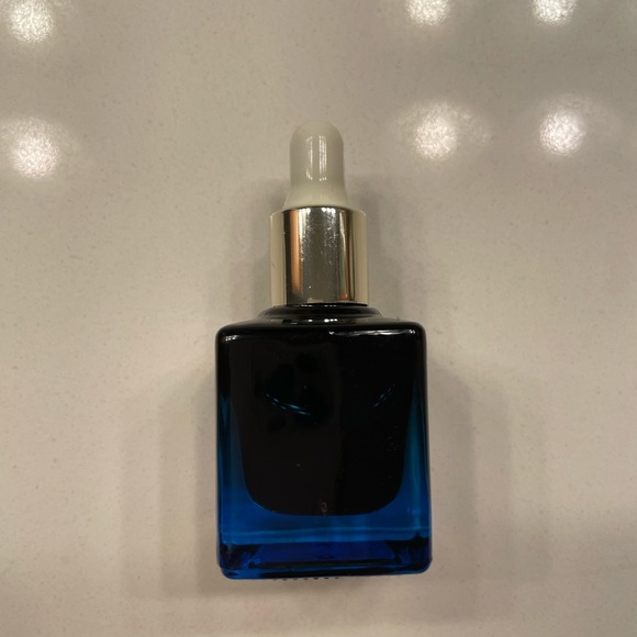 Sunday Riley Luna - Picture 6 of 8